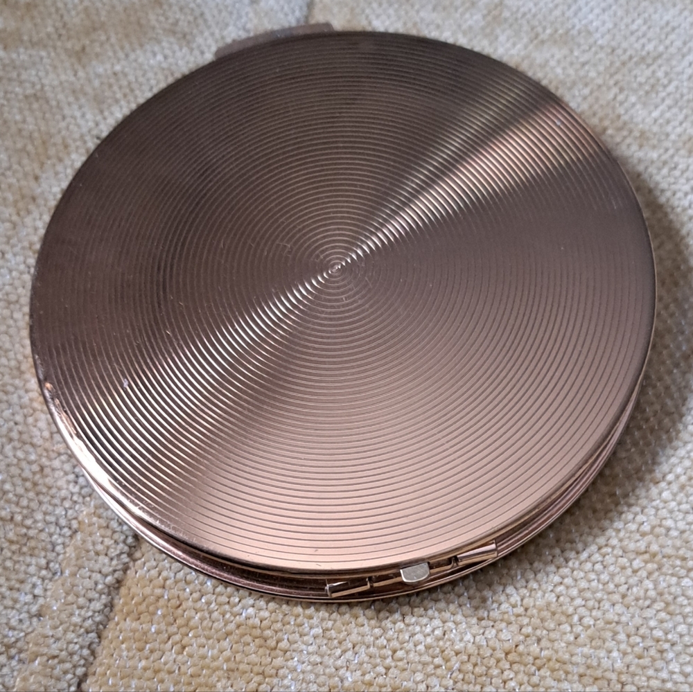 Floral Compact Mirror - Picture 2 of 4